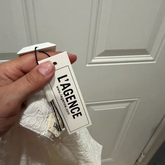 L'AGENCE
Anita Lace Button Up Blouse - Picture 6 of 9